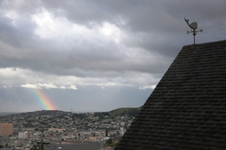 Baleine sur arc en ciel